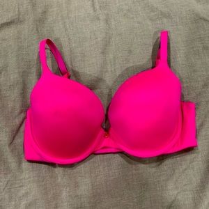 Victoria secret bra 34D
